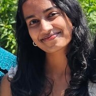 Maithreyi Kesari, Undergraduate (GT Biochemistry with Business), mnarakesari6[at]gatech.edu, From: US/India